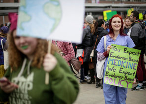 Scientists hit the streets to command policy-makers’ attention